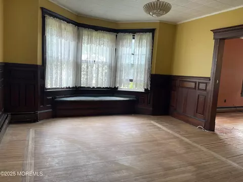 Living - 111 Lakeside Ave, Navesink, NJ 07752 photo 1 of 2