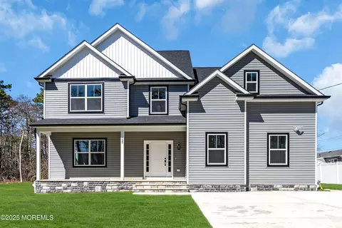 725 Second Ave, Toms River, NJ 08757