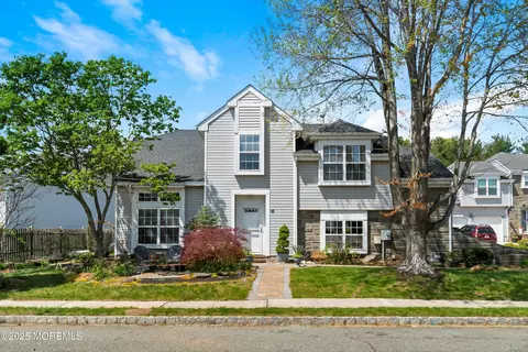 16 Citation Dr, Freehold, NJ 07728