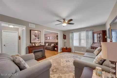 809 Leonardville Rd, Middletown, NJ 07748 photo 6