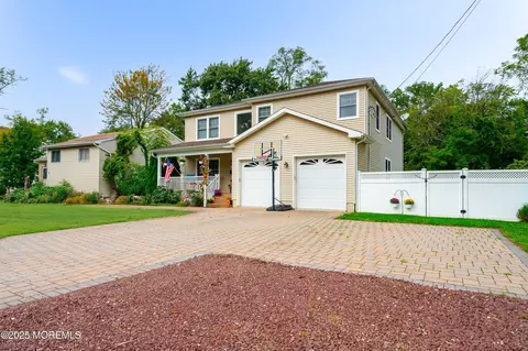 809 Leonardville Rd, Middletown, NJ 07748 photo 41