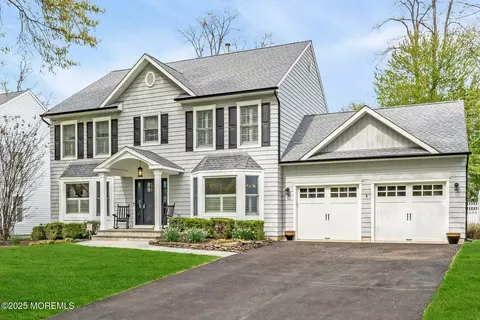 58 Gentry Dr, Fair Haven, NJ 07704