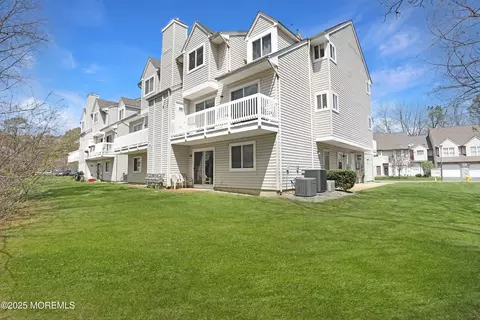4108 Norma Pl, Toms River, NJ 08755