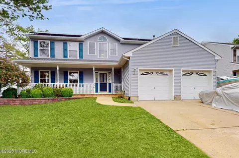 236 Compass Rd, Manahawkin, NJ 08050