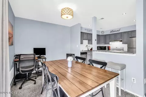 Dining - 4 Amherst Ct, Matawan, NJ 07747 photo 2 of 3