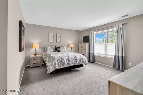 Bedroom - 4 Amherst Ct, Matawan, NJ 07747 photo 2 of 2