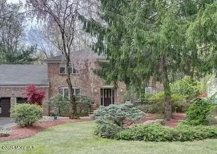 4 Cherokee Rd, East Brunswick, NJ 08816