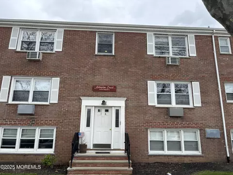 6 Arlington Ct #6, Ocean Grove, NJ 07756