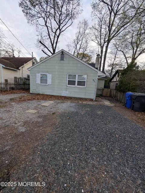 104 Sunset Rd, Brick, NJ 08723