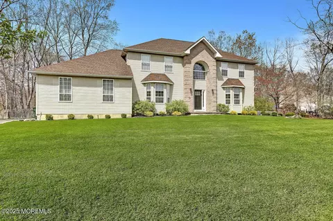 Exterior - 12 Arrowhead Cir, Jackson, NJ 08527 photo 4 of 17
