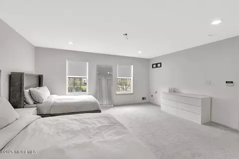 Bedroom - 12 Arrowhead Cir, Jackson, NJ 08527 photo 4 of 10
