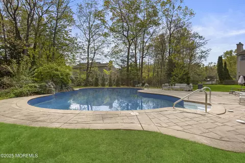 Exterior - 12 Arrowhead Cir, Jackson, NJ 08527 photo 15 of 17