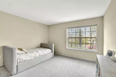 Bedroom - 12 Arrowhead Cir, Jackson, NJ 08527 photo 7 of 10