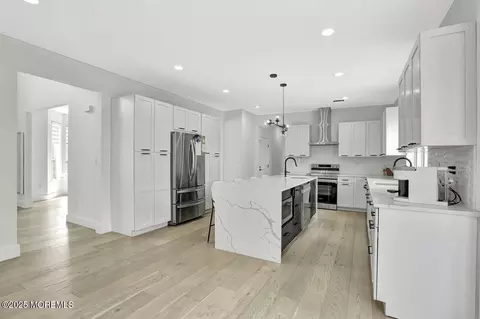 Kitchen - 12 Arrowhead Cir, Jackson, NJ 08527 photo 3 of 5
