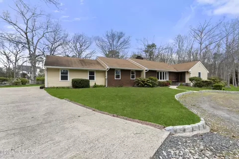 156 Sams Rd, Jackson, NJ 08527