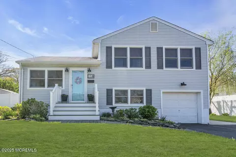 118 Colonial Dr, Brick, NJ 08724