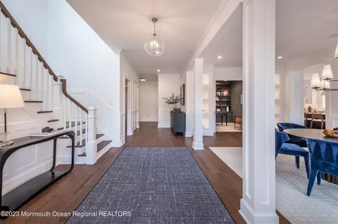 Entry Way - 5 Bingham Ct, Rumson, NJ 07760 photo 1 of 5