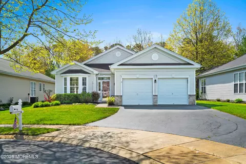 544 Newbury Ct, Smithville, NJ 08205