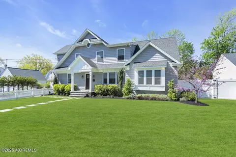 130 N Lovett Ave, Little Silver, NJ 07739