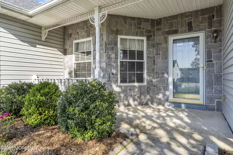 12 Devin Ln, Brick, NJ 08723 photo 7