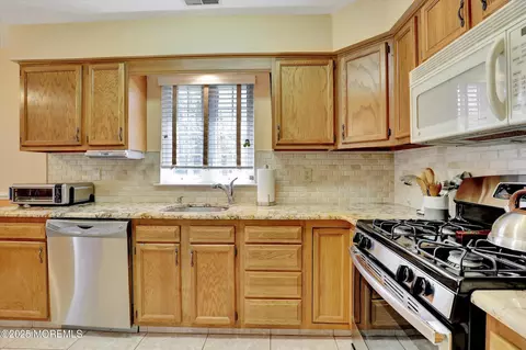 47 S Baker Dr, Jackson, NJ 08527 photo 17