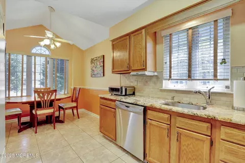 47 S Baker Dr, Jackson, NJ 08527 photo 15
