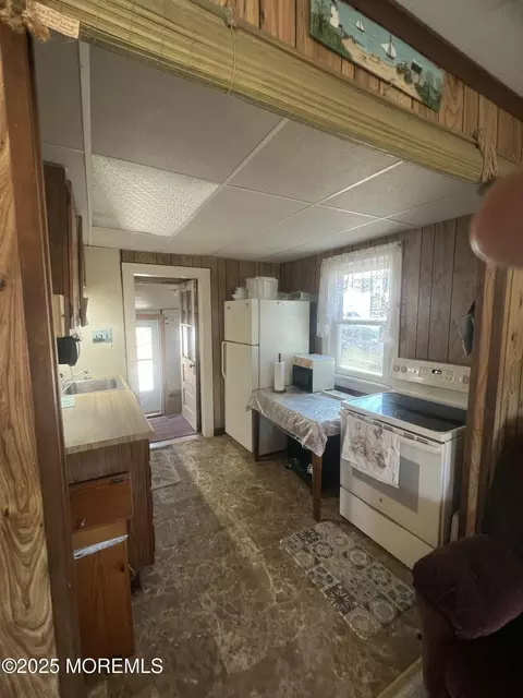 Kitchen - 570 Vaughn Ave, Forked River, NJ 08731 photo 1 of 1