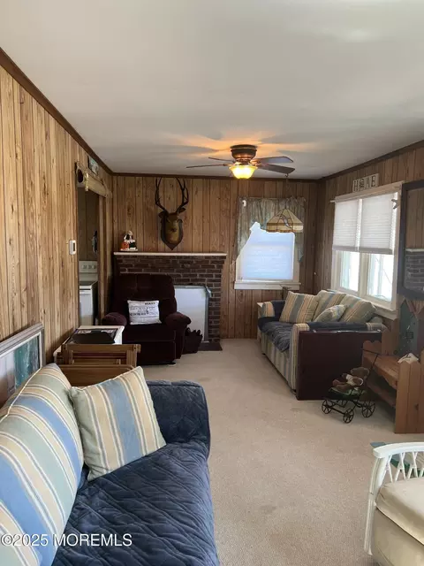 Living - 570 Vaughn Ave, Forked River, NJ 08731 photo 2 of 2
