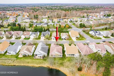 29 Congressional Rd, Jackson, NJ 08527