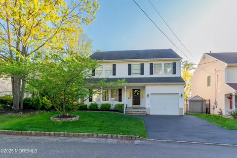 636 Woodland Ave, South Amboy, NJ 08879