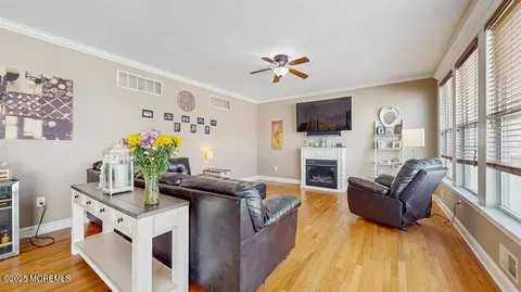 776 Coolidge Ave, Toms River, NJ 08753