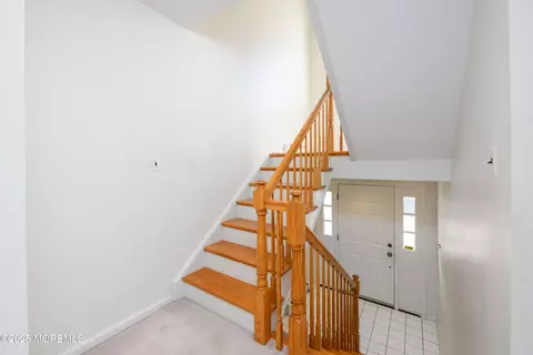Entry Way - 65 E River Rd #14, Rumson, NJ 07760 photo 1 of 3