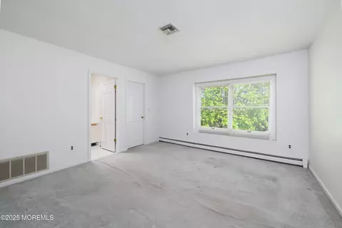 Bedroom - 65 E River Rd #14, Rumson, NJ 07760 photo 2 of 2