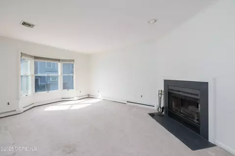 Living - 65 E River Rd #14, Rumson, NJ 07760 photo 1 of 3