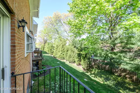 Exterior - 65 E River Rd #14, Rumson, NJ 07760 photo 4 of 4