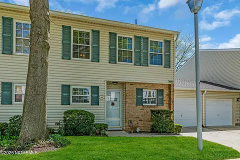 48 Apple Dr, Spring Lake Heights, NJ 07762