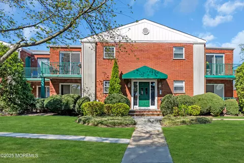 65 Cedar Ave #A17, Long Branch, NJ 07740