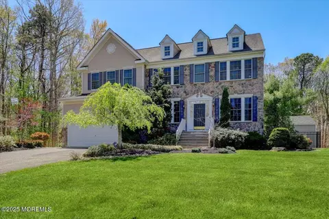 722 Eltone Rd, Jackson, NJ 08527