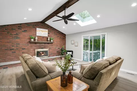 21 Schelly Dr, Middletown, NJ 07748 photo 19