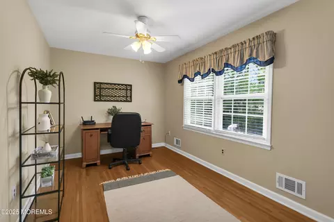 21 Schelly Dr, Middletown, NJ 07748 photo 27