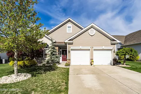 50 Avalon Way, Waretown, NJ 08758