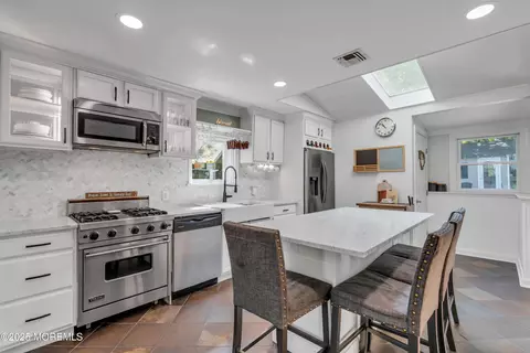 30 Florence Ave, Leonardo, NJ 07737 photo 11