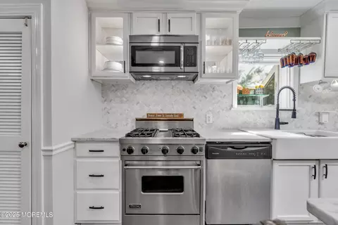 30 Florence Ave, Leonardo, NJ 07737 photo 15