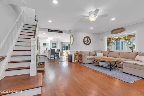 30 Florence Ave, Leonardo, NJ 07737 photo 10