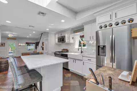 30 Florence Ave, Leonardo, NJ 07737 photo 13
