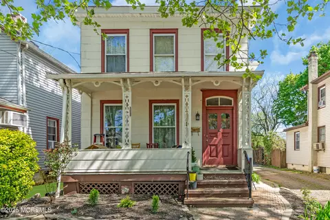 24 Monmouth Ave, Freehold, NJ 07728