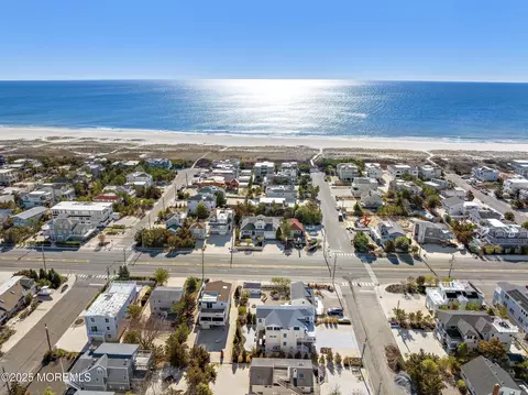 2808 Central Ave, Barnegat Light, NJ 08006