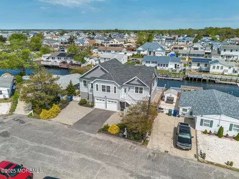 36 W Brig Dr, Little Egg Harbor, NJ 08087