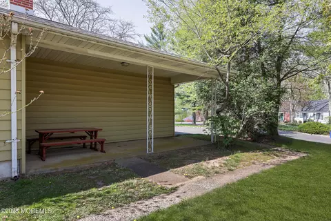 70 High Point Dr, Springfield, NJ 07081 photo 32