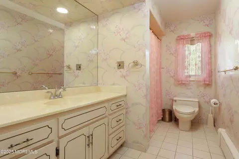 70 High Point Dr, Springfield, NJ 07081 photo 24